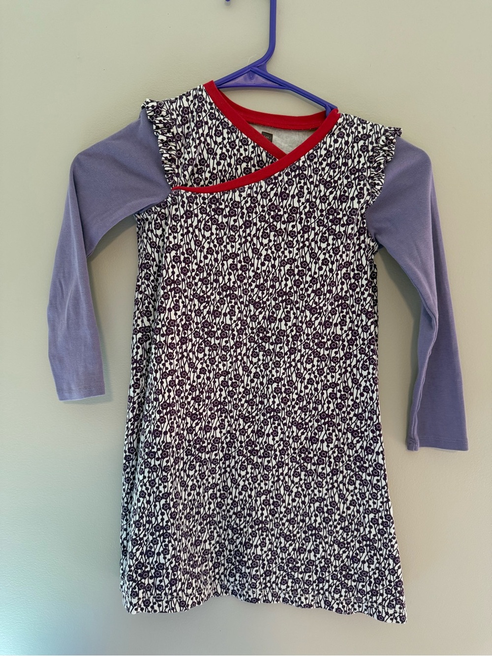 Tea Collection Red-Trim Floral Top with Lavender Print